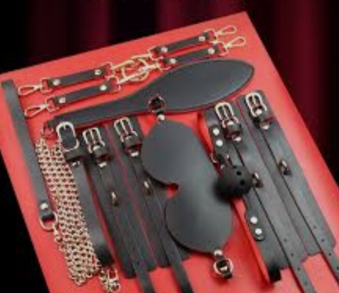 BDSM BONDAGE KIT